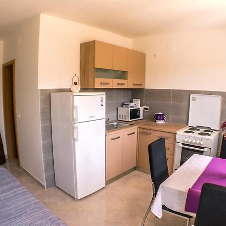 Apartments Frano Ropa Екстер'єр фото
