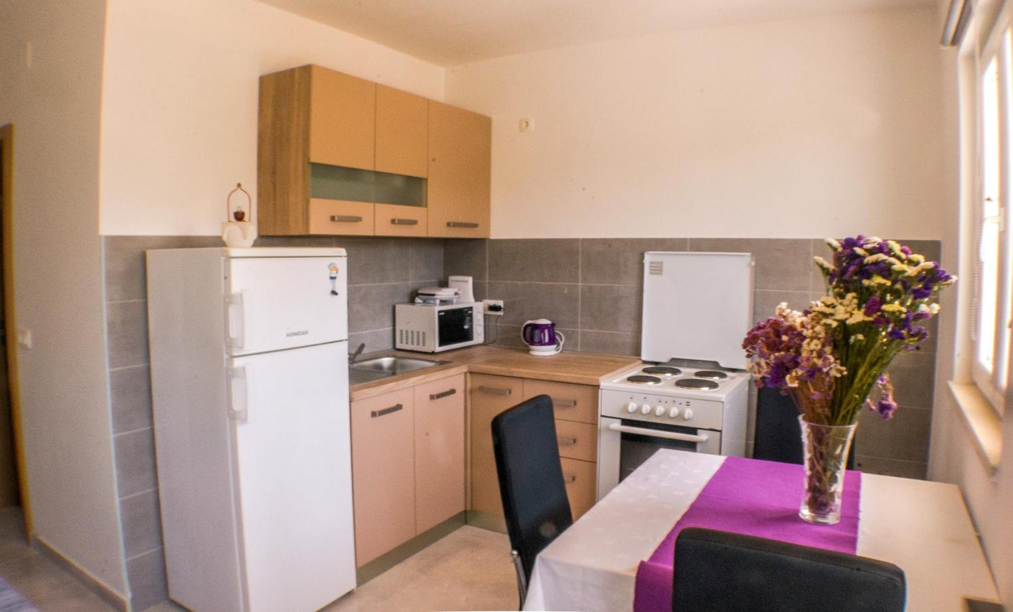 Apartments Frano Ropa Екстер'єр фото