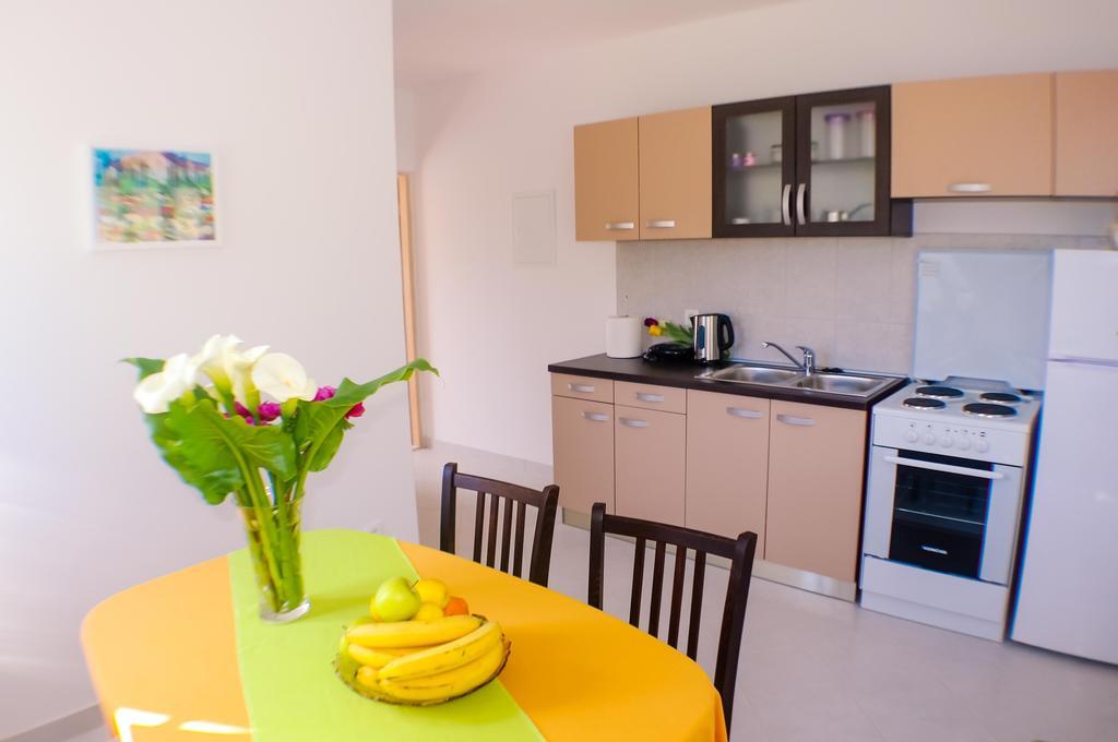 Apartments Frano Ropa Екстер'єр фото